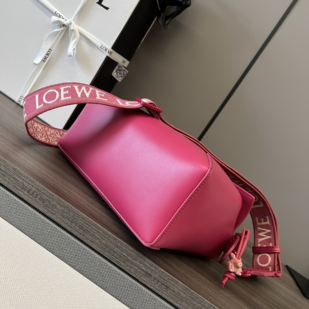 Loewe Puzzle Bags